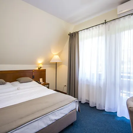 Hotel Redyk Ski&relax - Gory Na Wyciagniecie Reki
