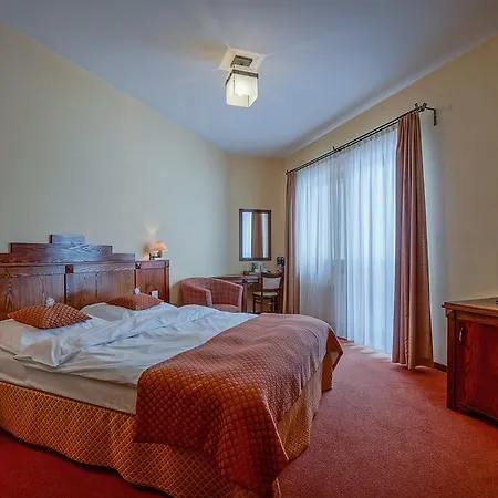 Redyk Ski&relax Hotel Zab